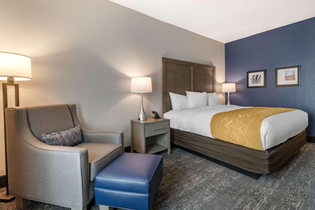 Comfort Inn & Suites Jacksonville - Orange Park Near Naval Air Station Habitación foto