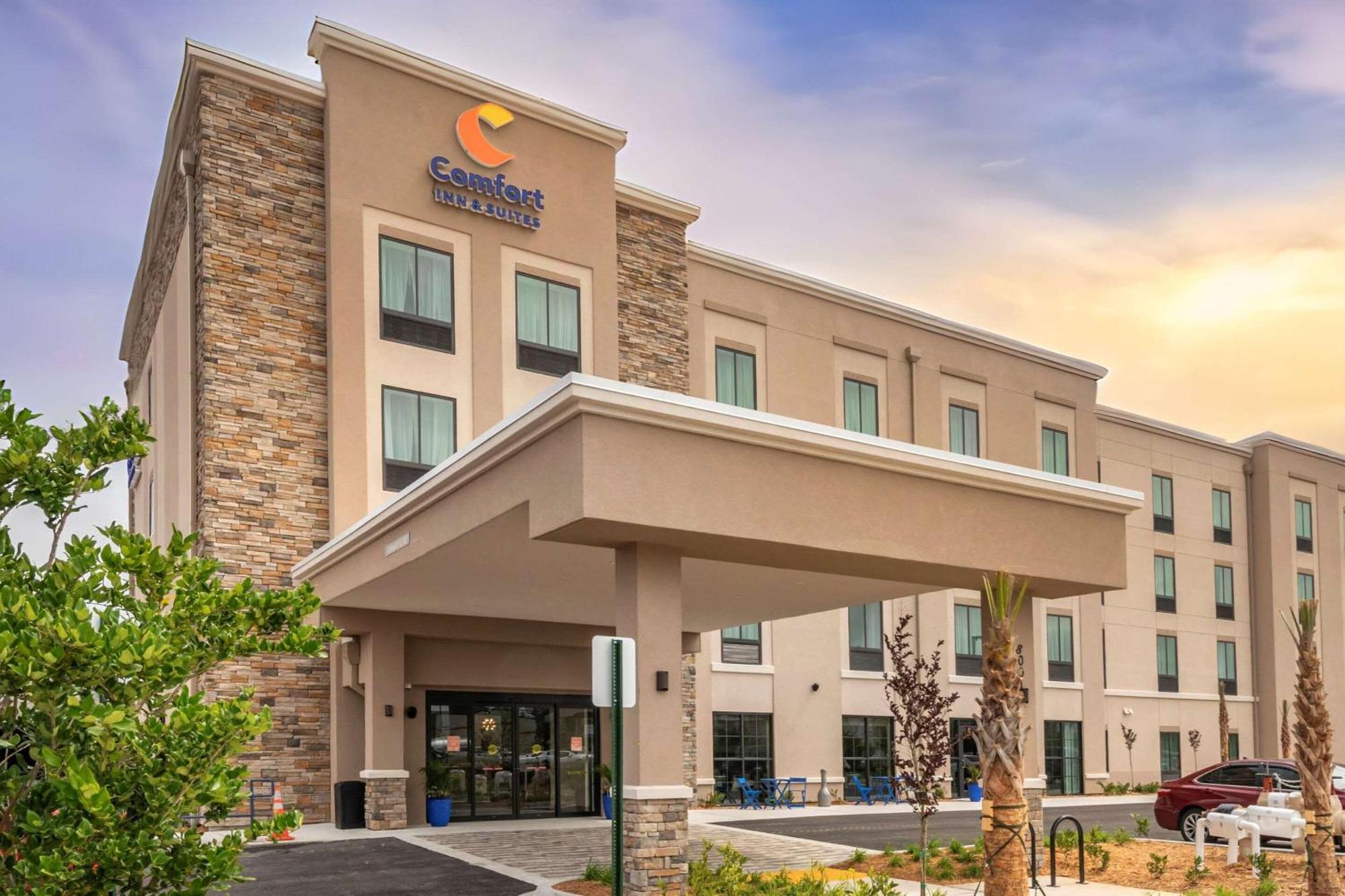 Comfort Inn & Suites Jacksonville - Orange Park Near Naval Air Station Exterior foto